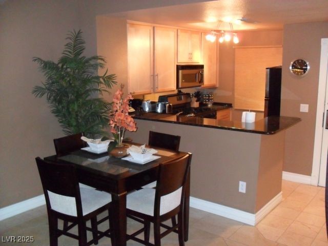 220 Flamingo Road 107