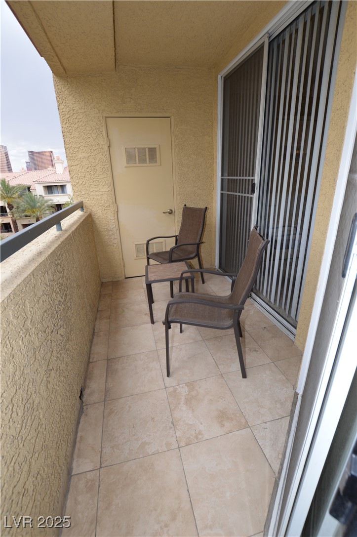 270 FLAMINGO Road 405