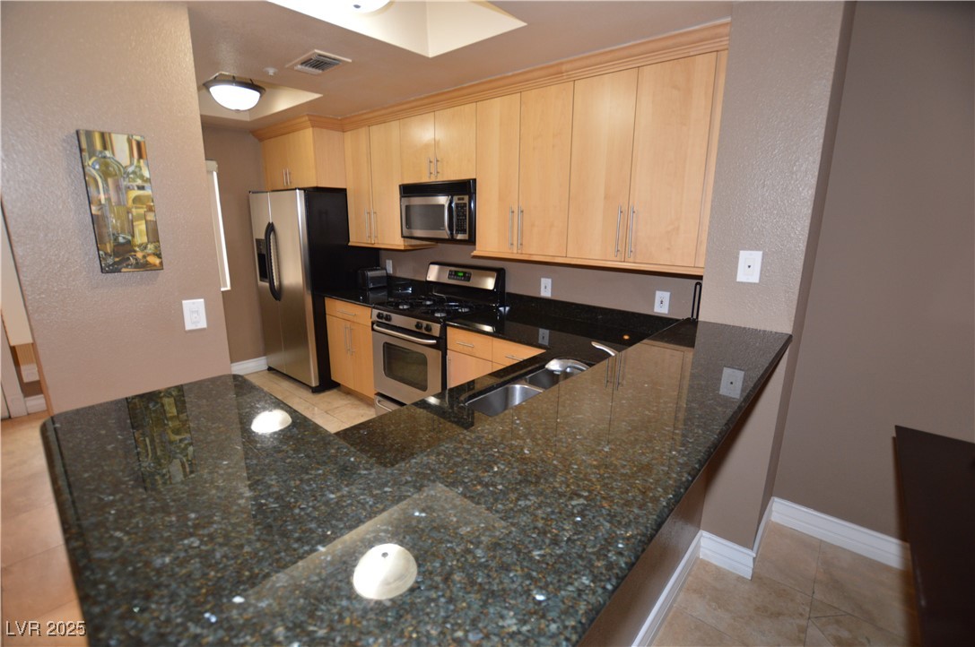 270 FLAMINGO Road 405