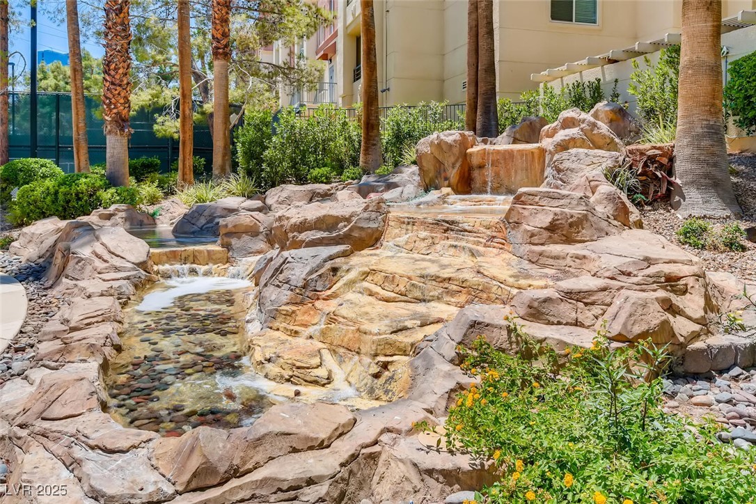 210 East Flamingo Road 113