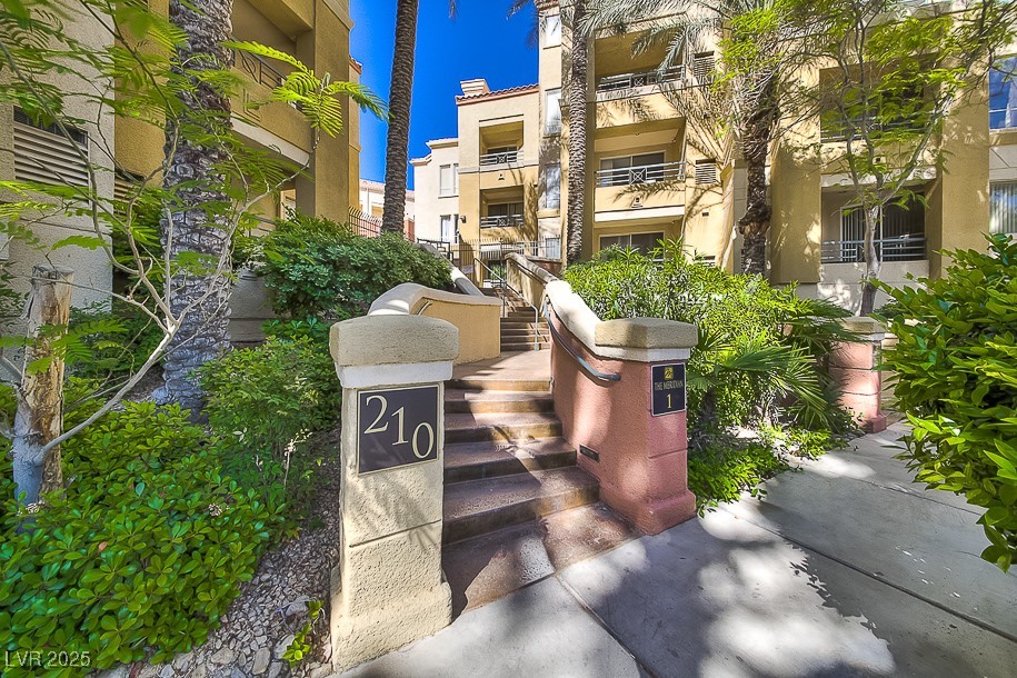 210 East Flamingo Road 113