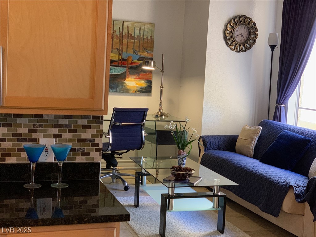 210 East FLAMINGO Road 201