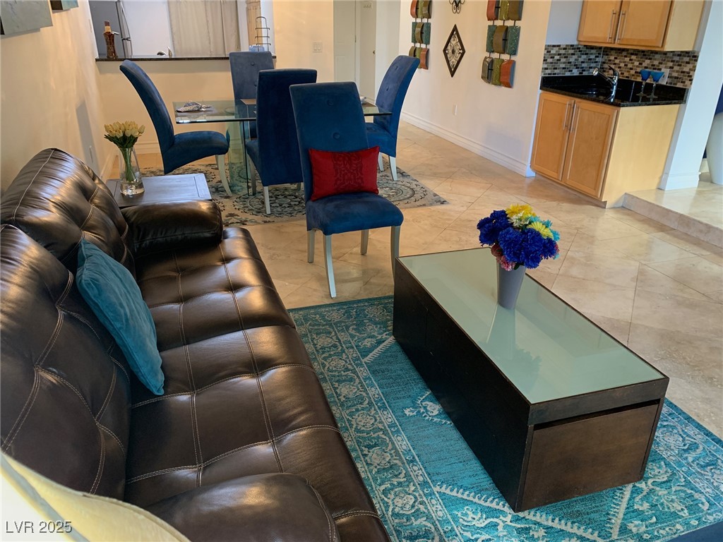 210 East FLAMINGO Road 201