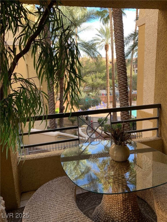 210 East FLAMINGO Road 201