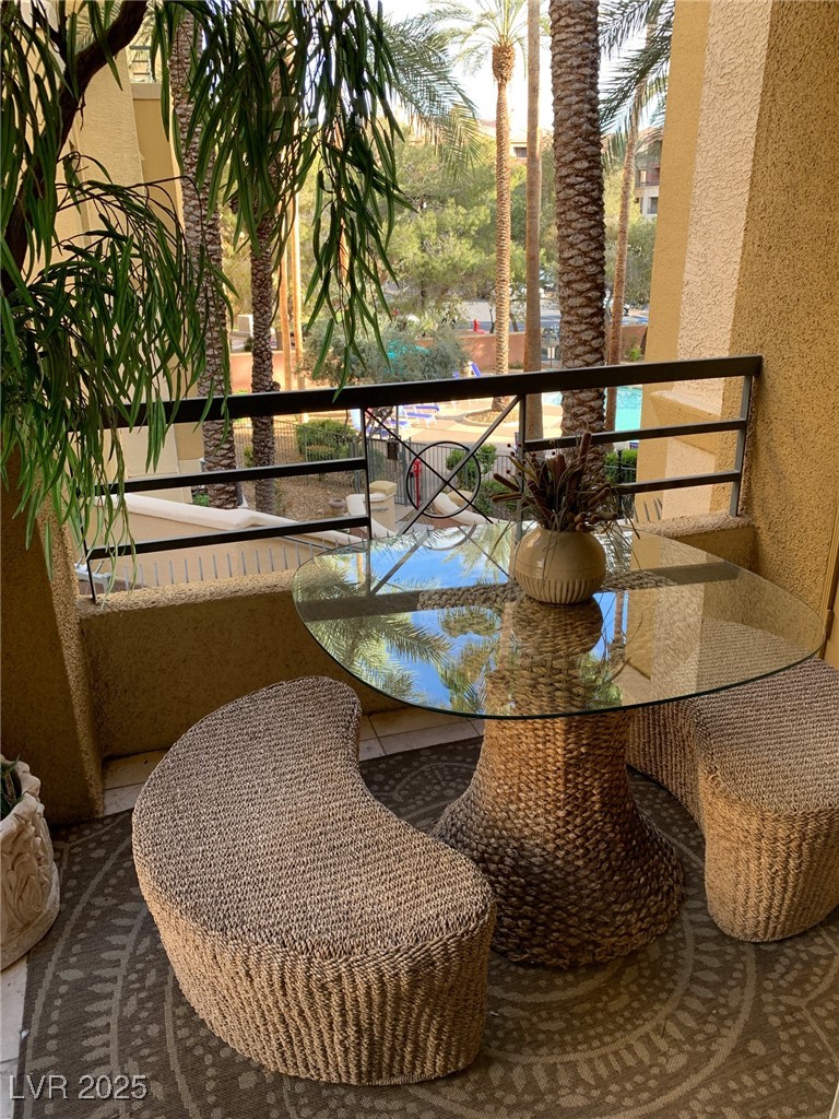 210 East FLAMINGO Road 201