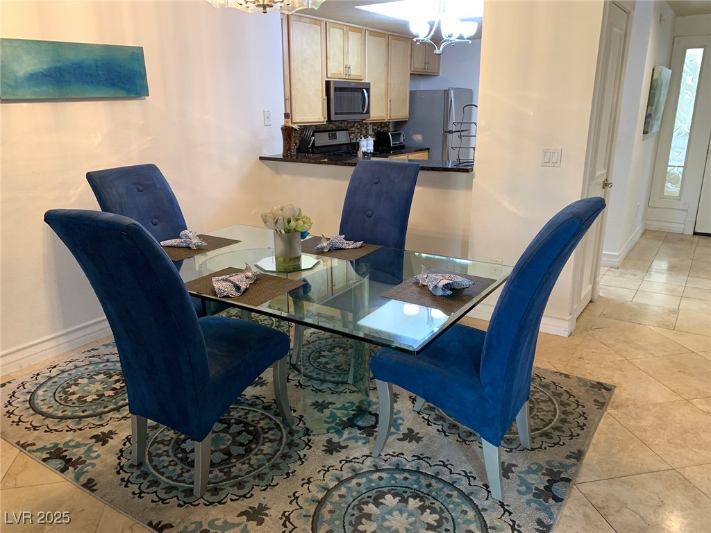 210 East FLAMINGO Road 201