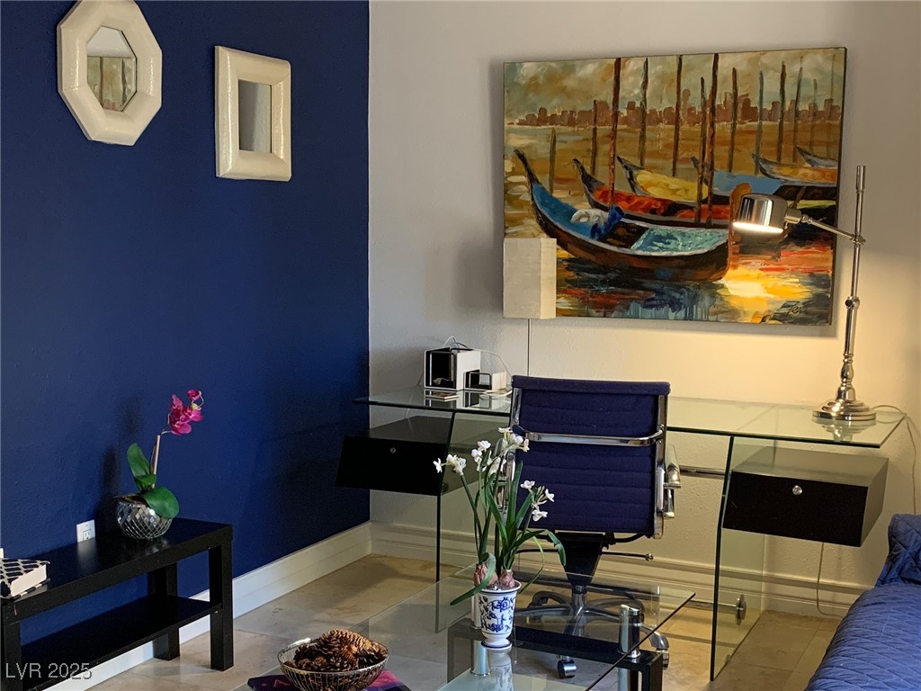 210 East FLAMINGO Road 201