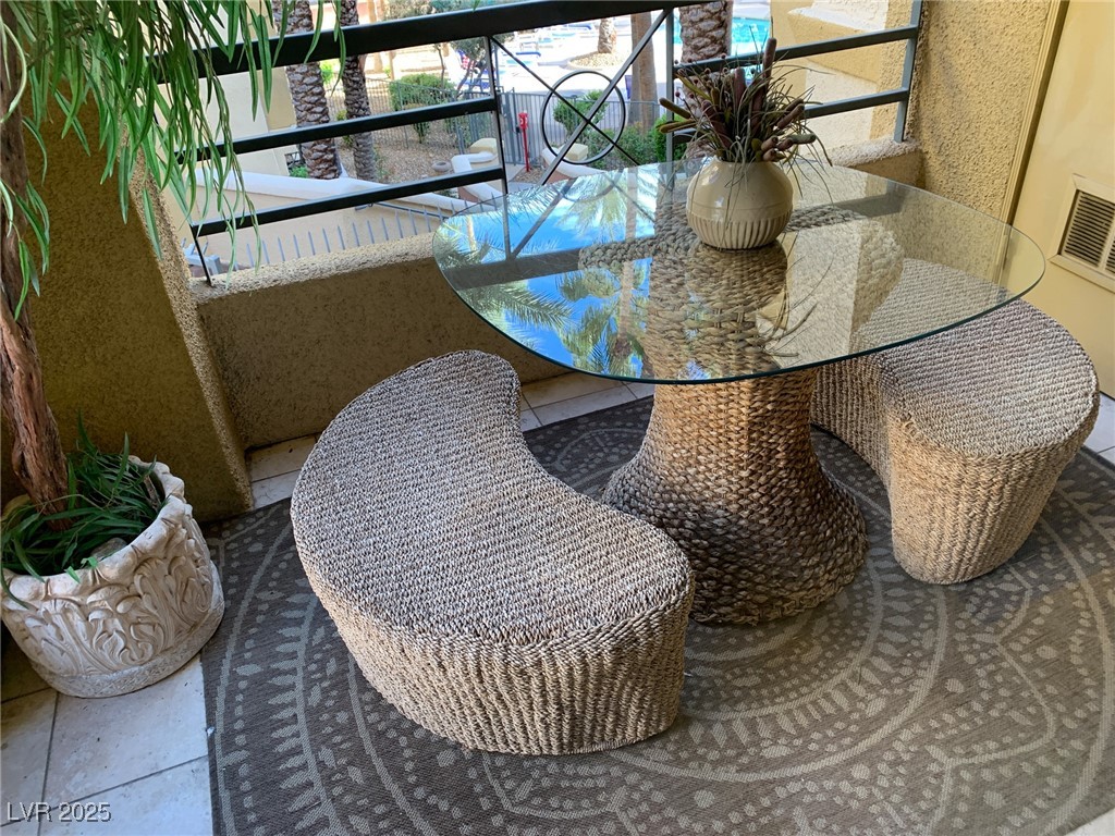 210 East FLAMINGO Road 201