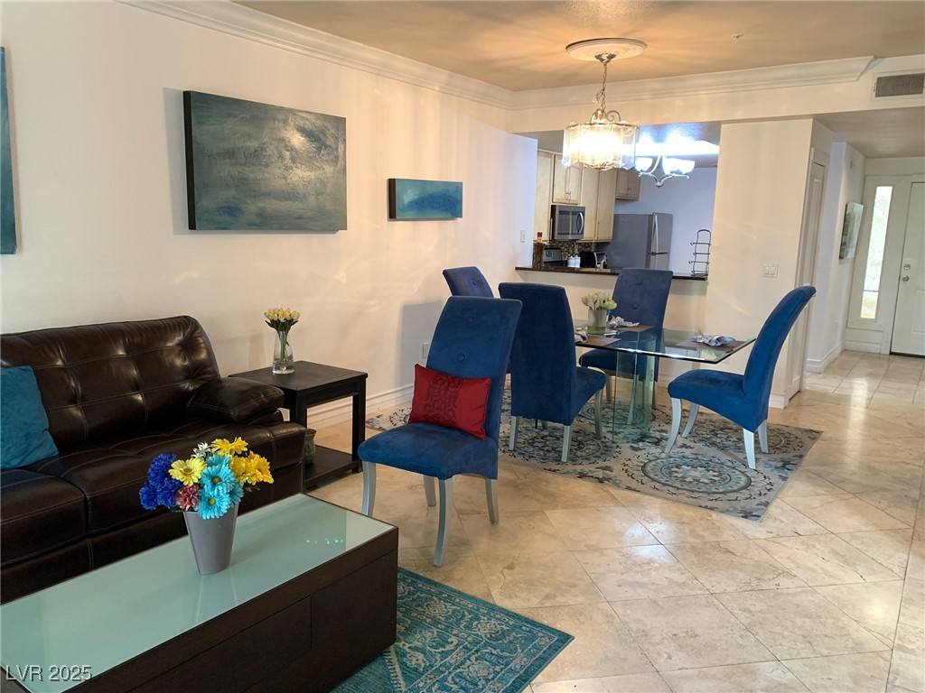 210 East FLAMINGO Road 201