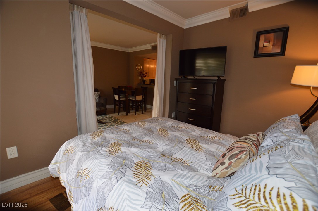 270 FLAMINGO Road 207