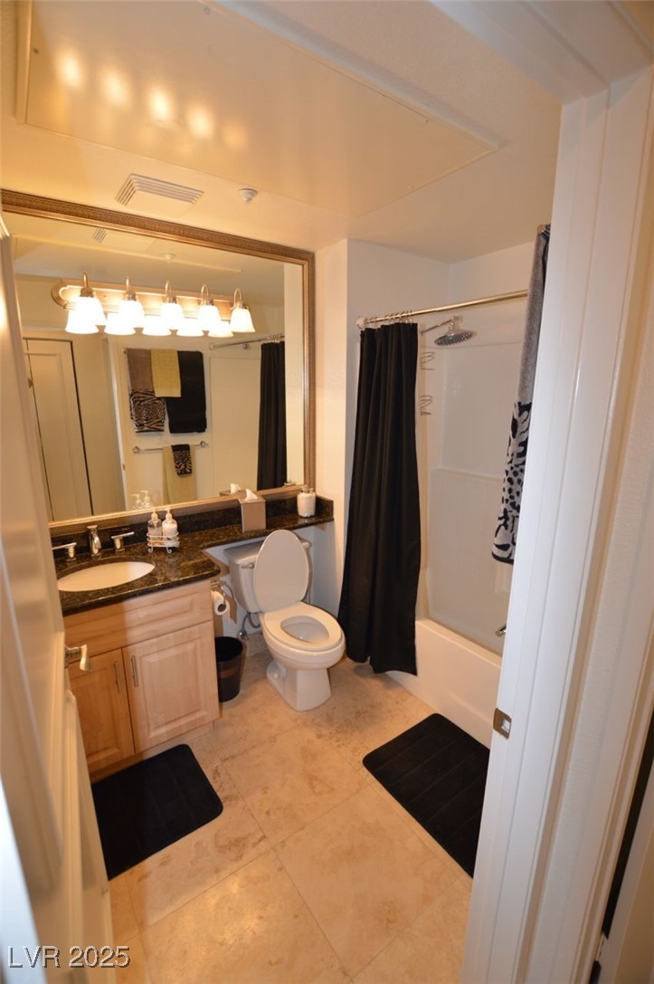 230 East FLAMINGO Road 128