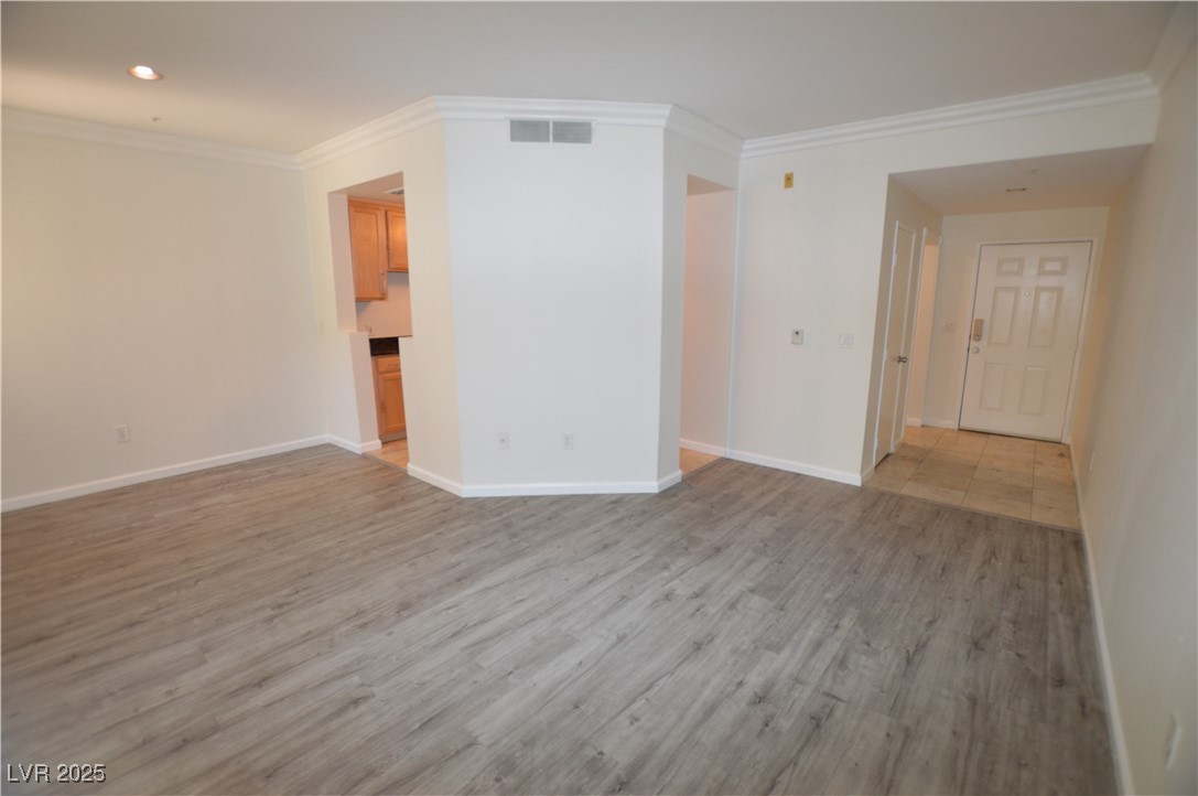270 East Flamingo Road 136