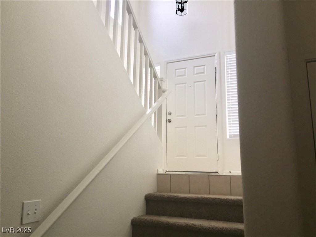 4250 VIA DANA Avenue