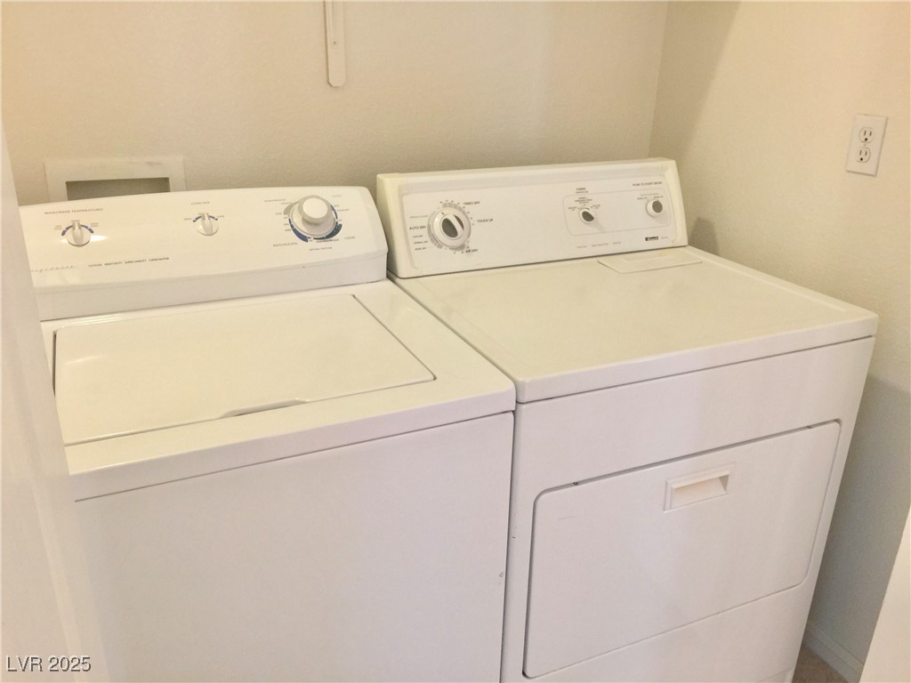 4250 VIA DANA Avenue