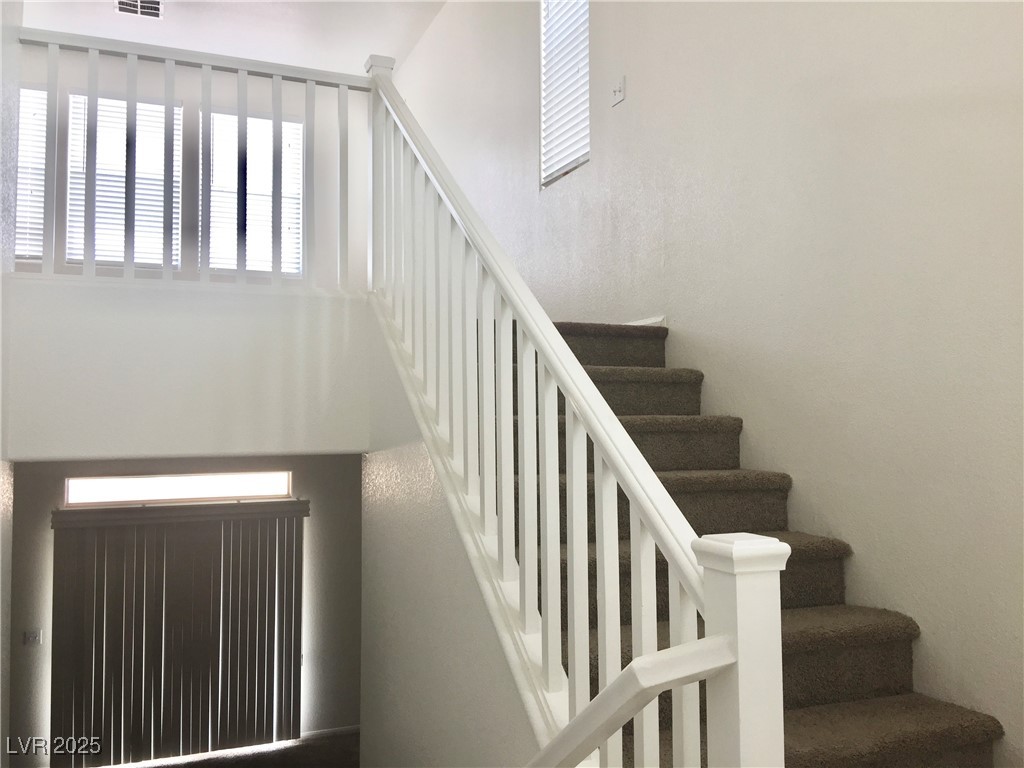 4250 VIA DANA Avenue