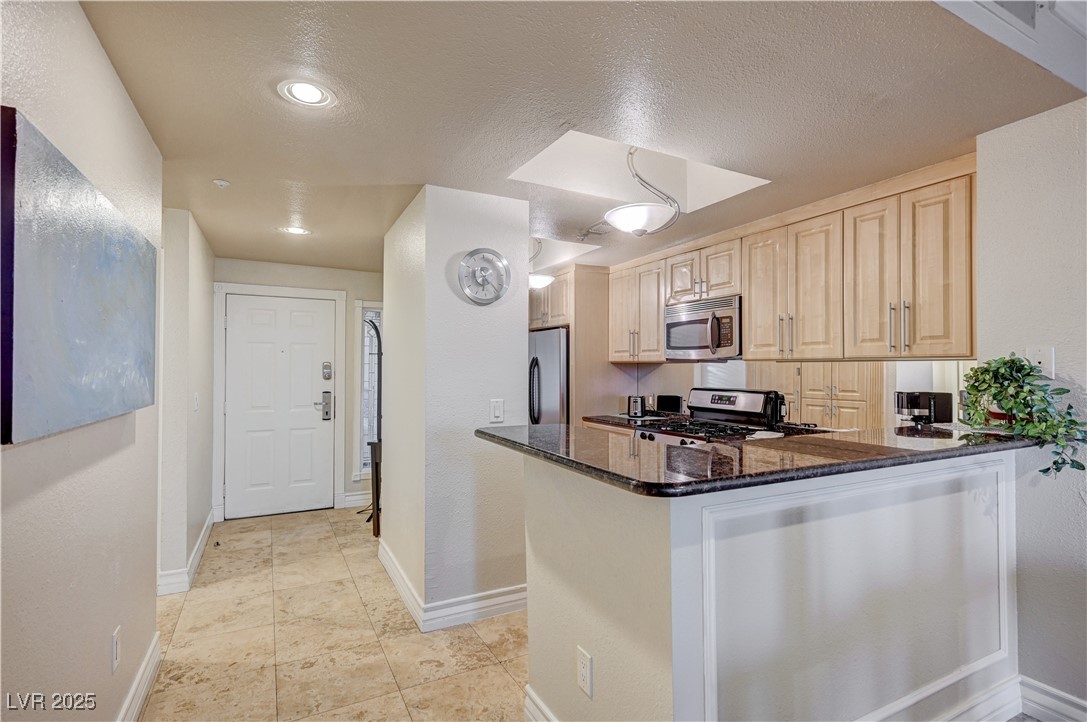 230 East Flamingo Road 323