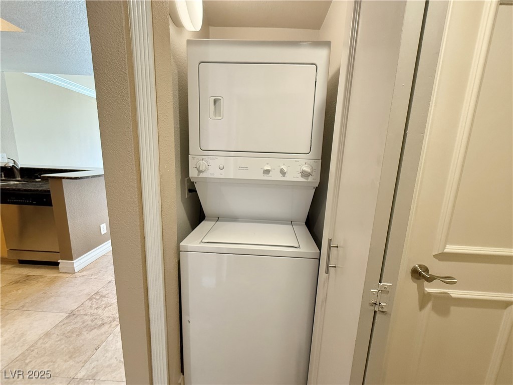 220 East Flamingo Road 125