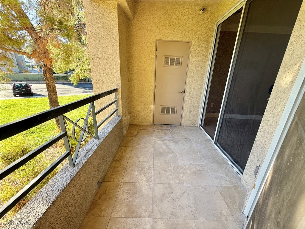 220 East Flamingo Road 125