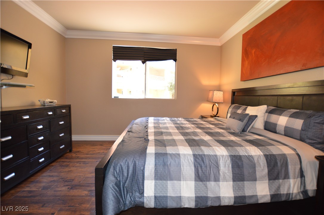 230 East FLAMINGO Road 101