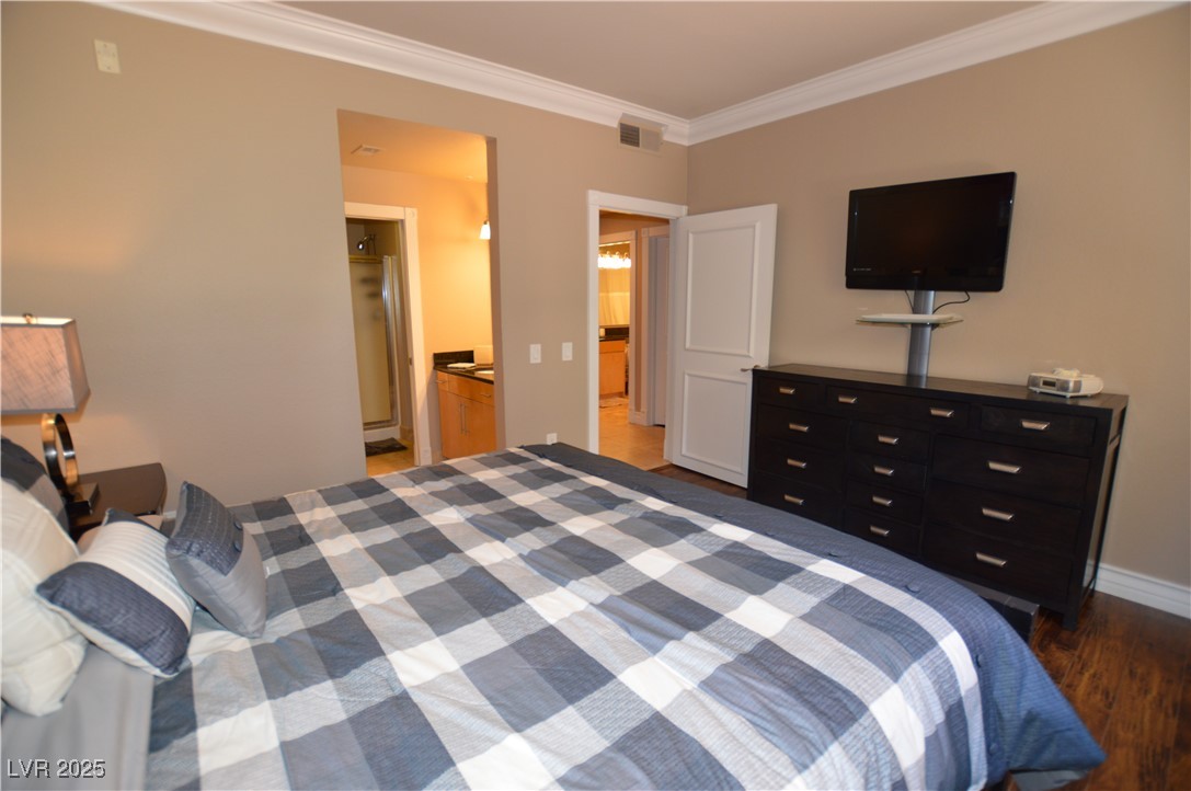 230 East FLAMINGO Road 101