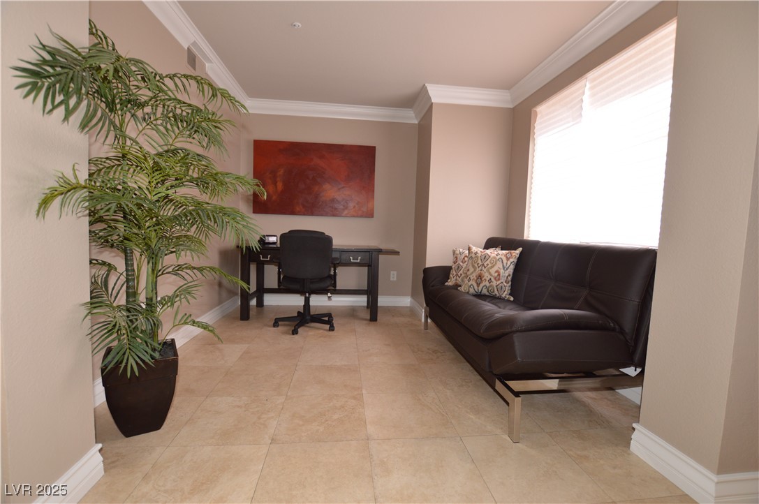 230 East FLAMINGO Road 101