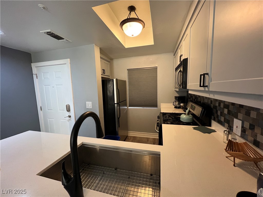 210 East Flamingo Road 231