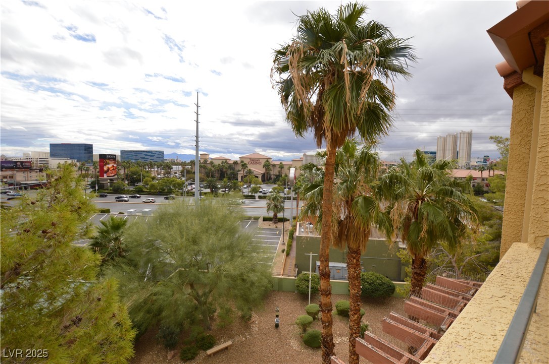 270 East Flamingo Road 418