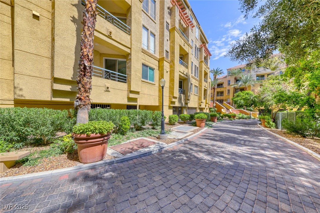 220 East Flamingo Road 116