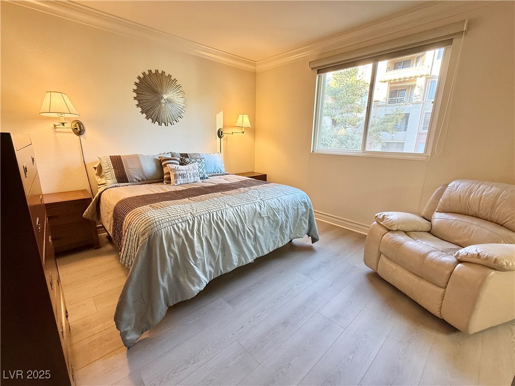 270 East Flamingo Road 106