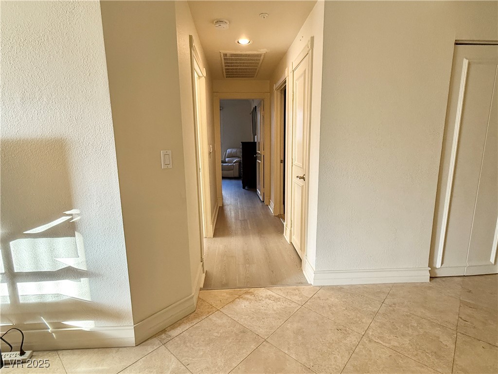 270 East Flamingo Road 106