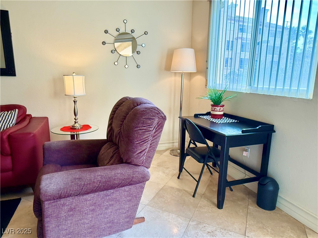 270 East Flamingo Road 106