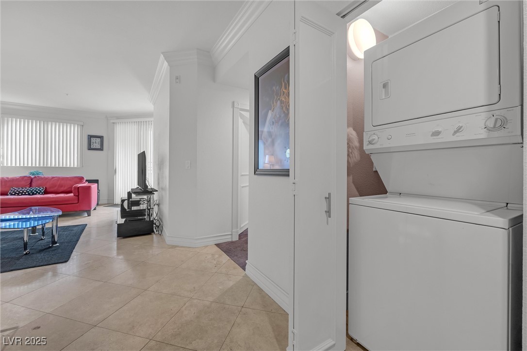 270 East Flamingo Road 106