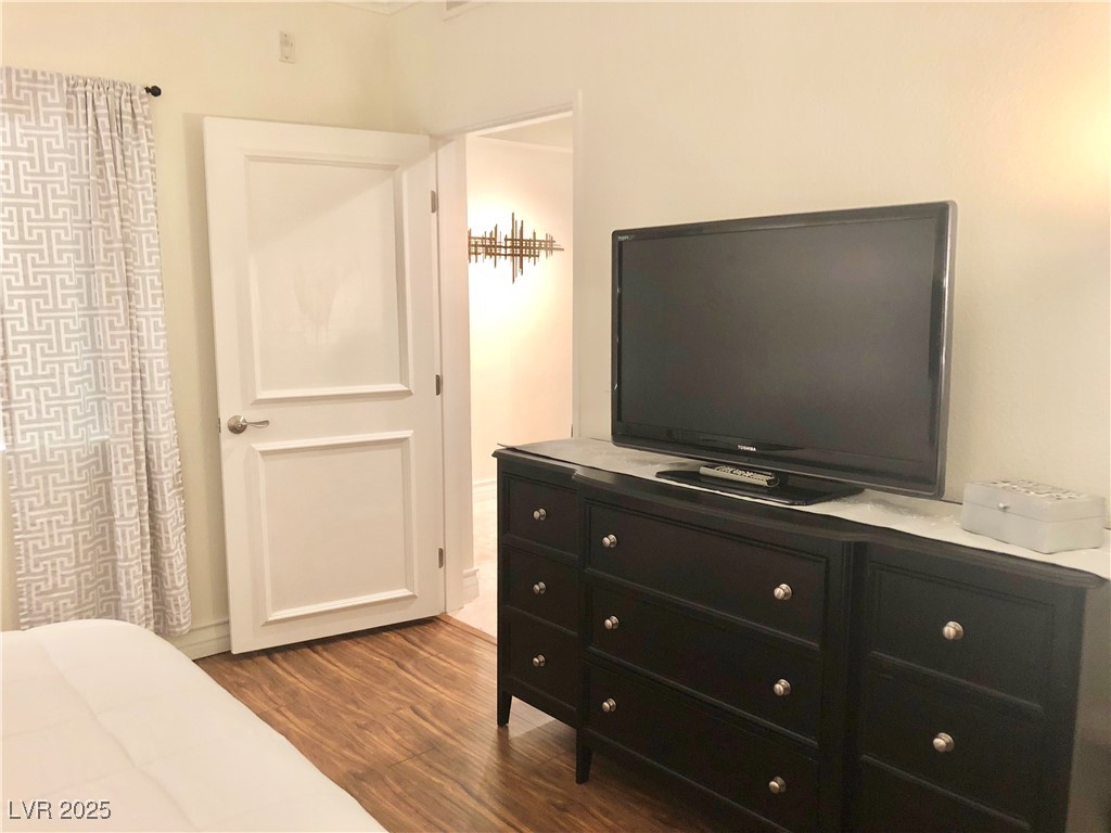 270 FLAMINGO Road 208