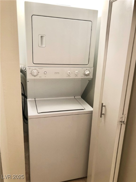 270 FLAMINGO Road 208