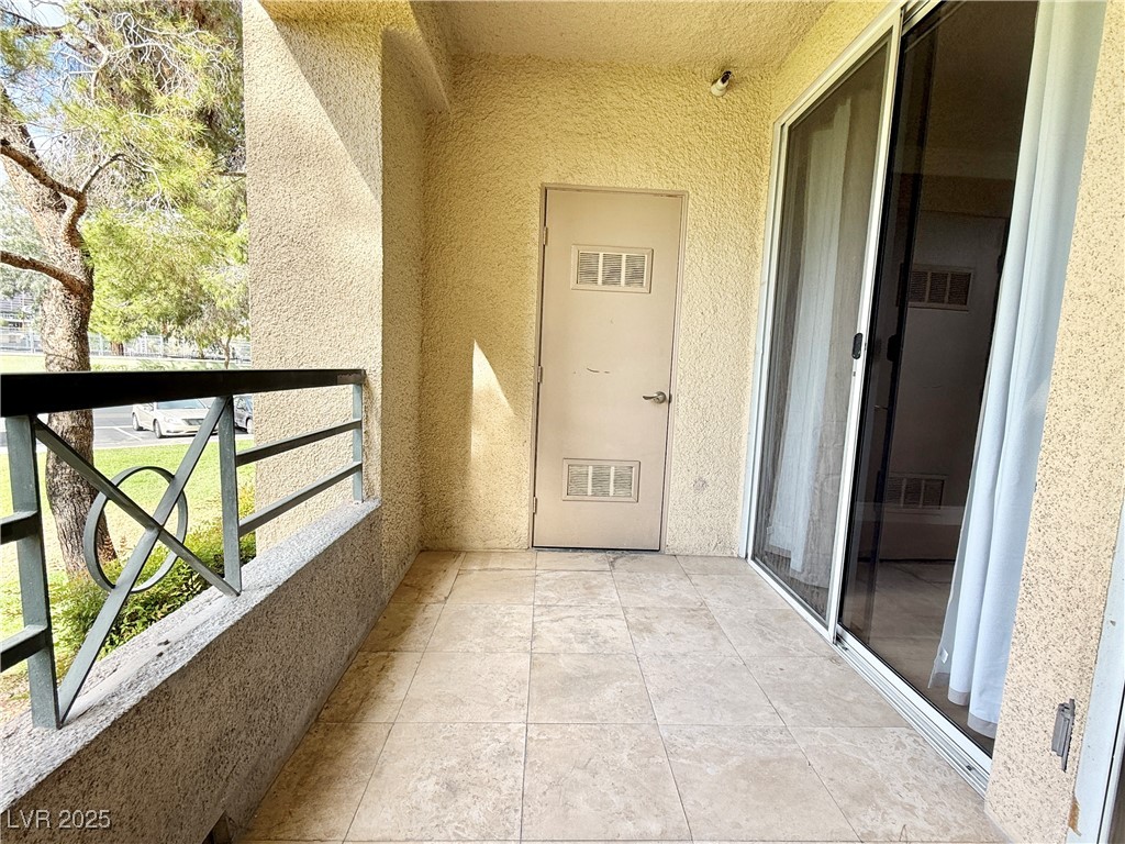 220 Flamingo Road 125