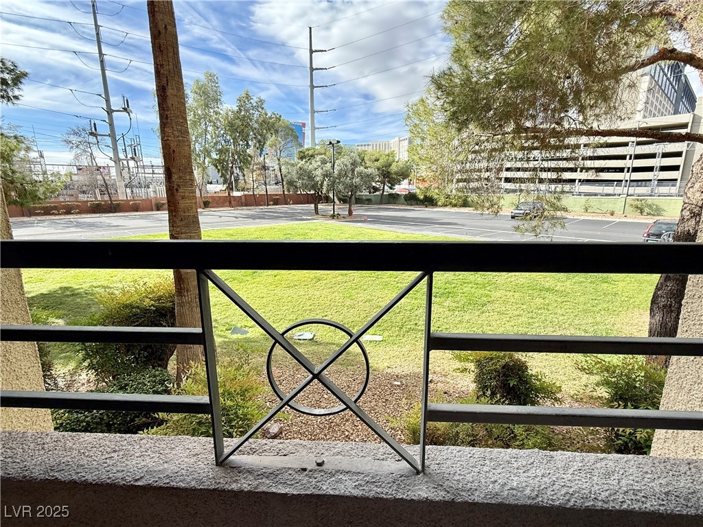 220 Flamingo Road 125