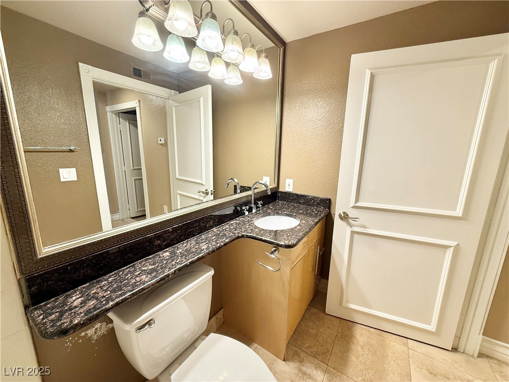 220 Flamingo Road 125