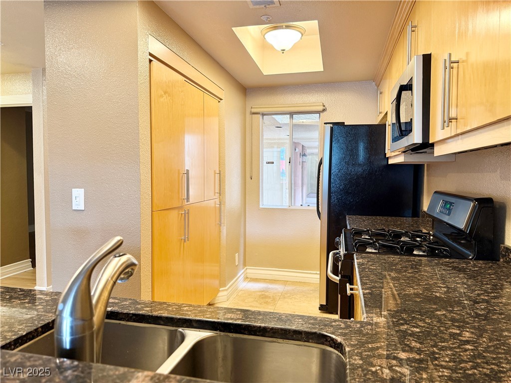 220 Flamingo Road 125