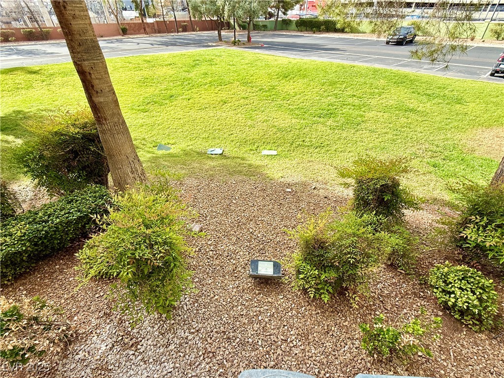 220 Flamingo Road 125