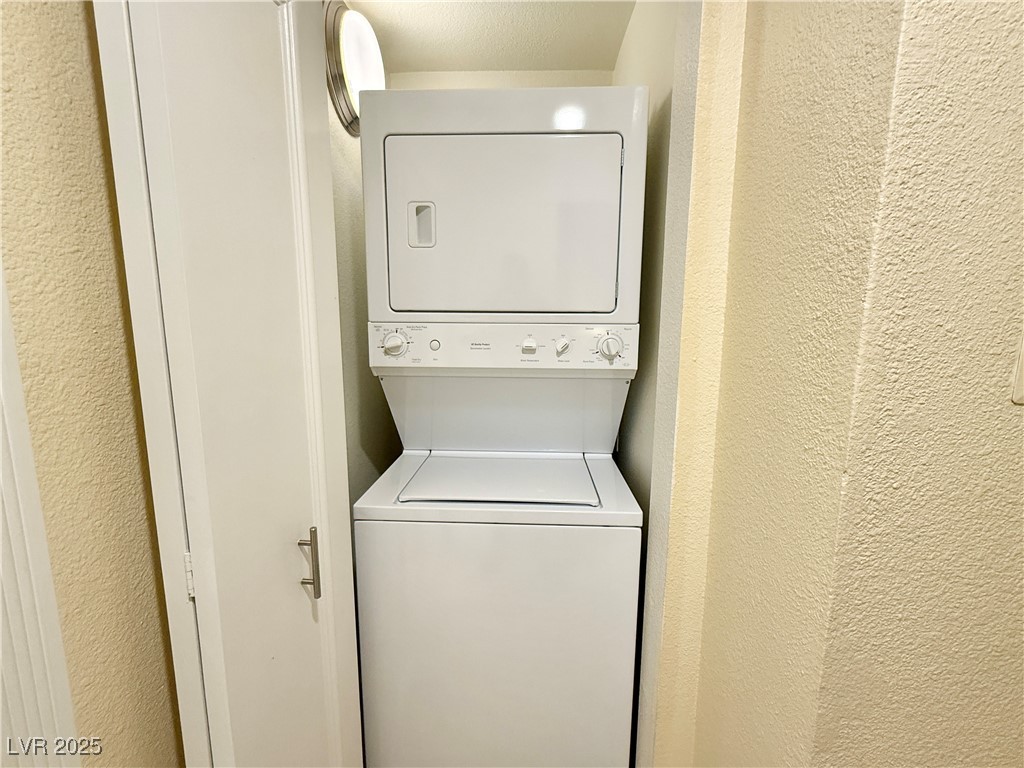 230 East Flamingo Road 230