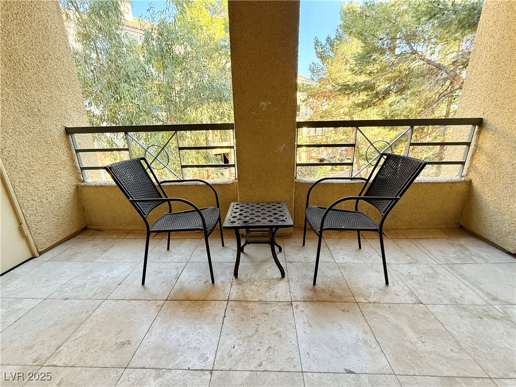 230 East Flamingo Road 230
