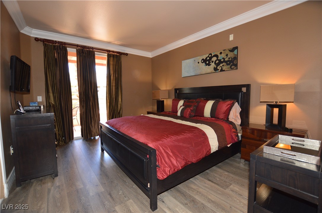 220 East FLAMINGO Road 327