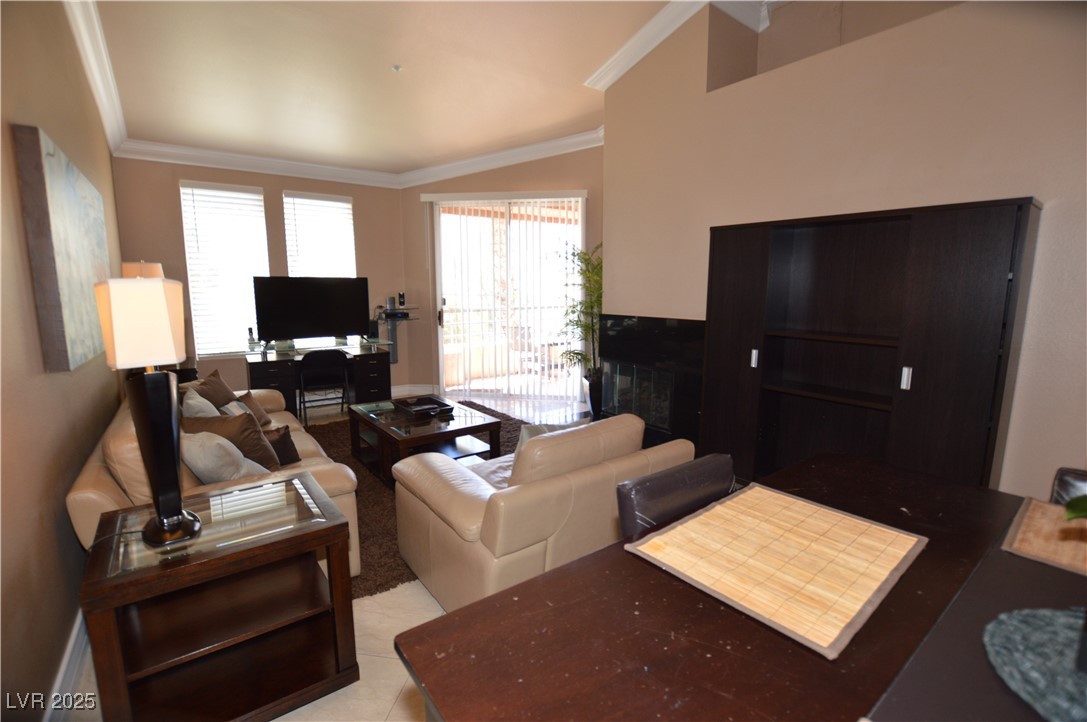 220 East FLAMINGO Road 327