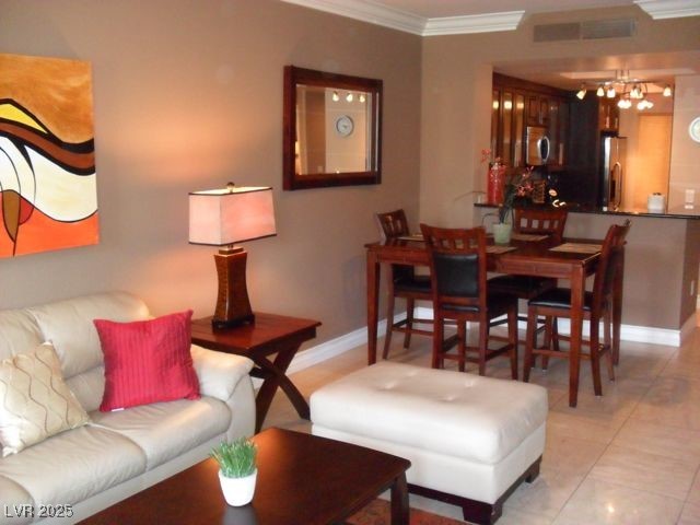 220 East FLAMINGO Road 113