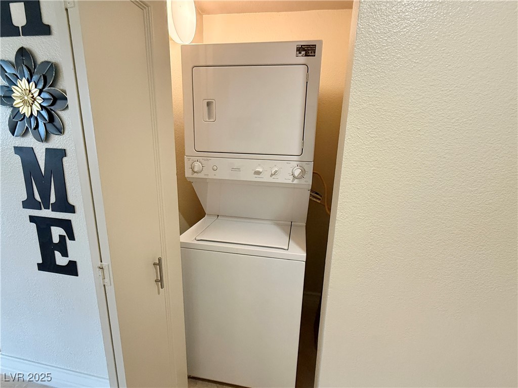 270 East Flamingo Road 106