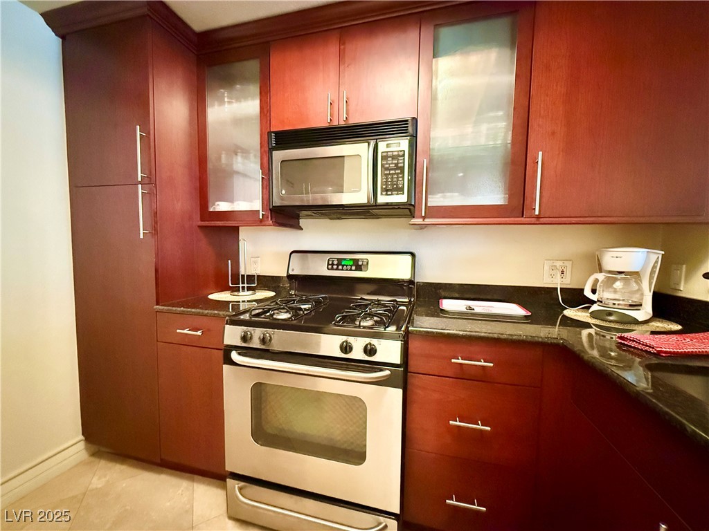 270 East Flamingo Road 106