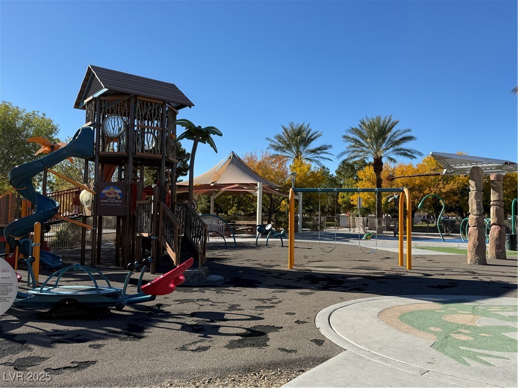 2585 Amazing Meadows Avenue 1006