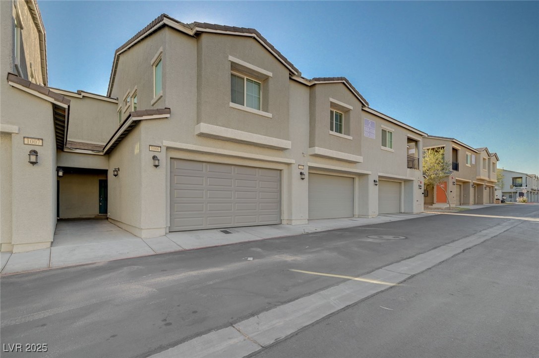 2585 Amazing Meadows Avenue 1006