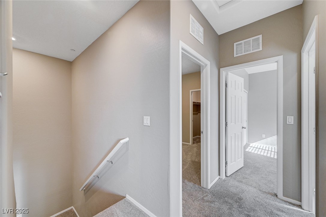 2585 Amazing Meadows Avenue 1006