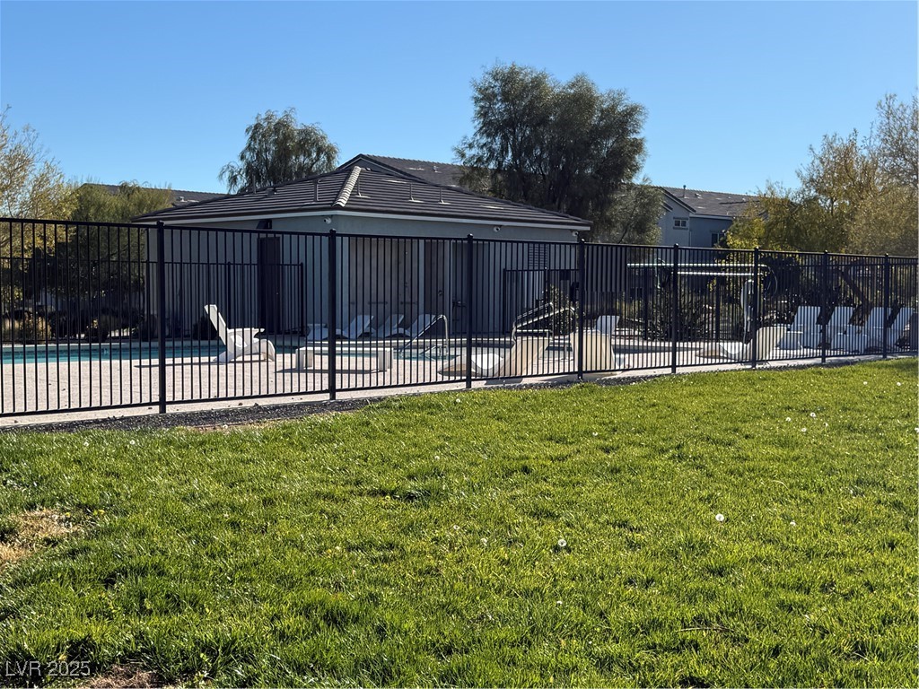 2585 Amazing Meadows Avenue 1006